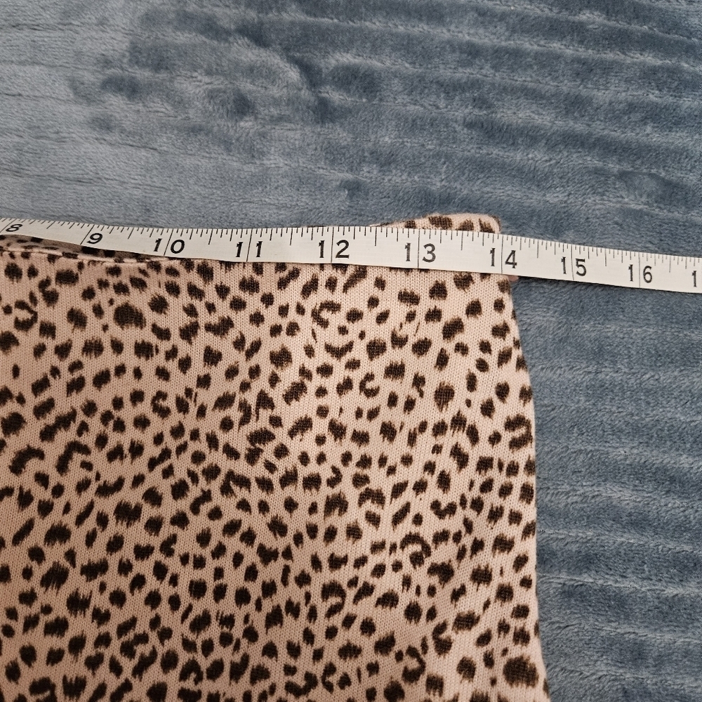 Le lis pink and black leopard print mini skirt! - Picture 7 of 8
